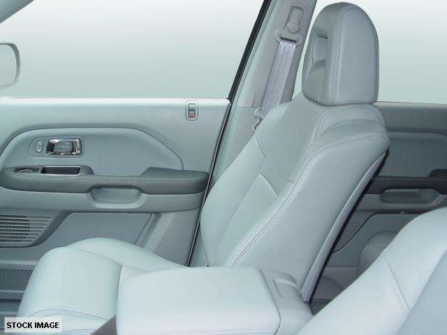 2005 Honda Pilot 4dr EX-L 4WD SUV w/Leather